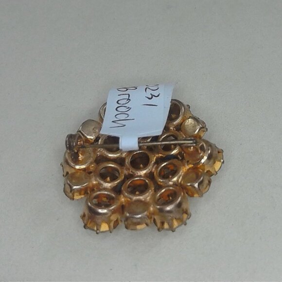 Vintage Clear Rhinestone Dome Brooch - Picture 2 of 2